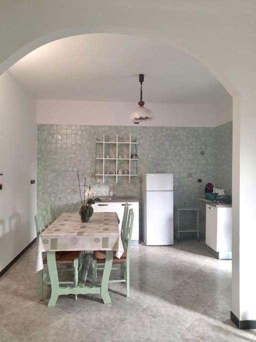 Casa Magnolia, Tranquilla E Centrale Lejlighed Nichelino Eksteriør billede